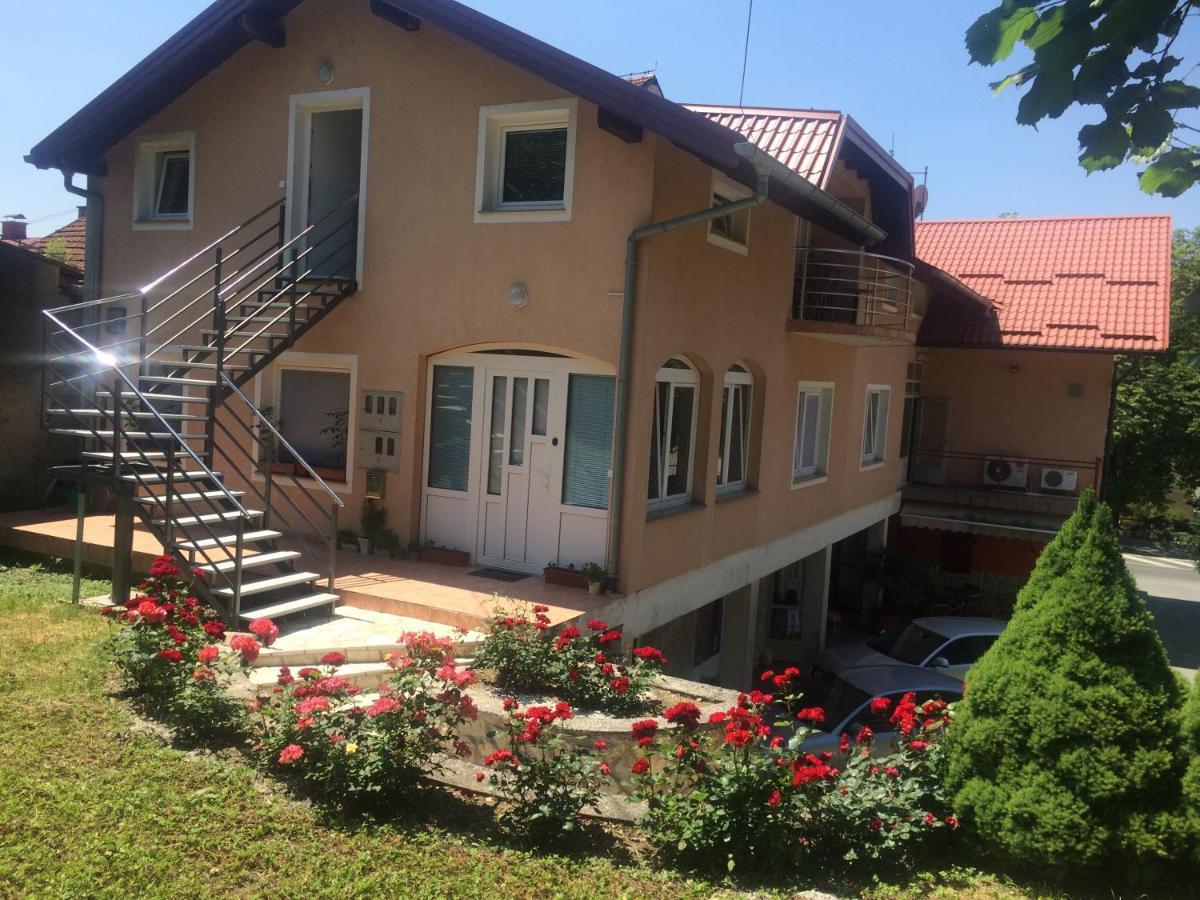 Hostel Jedvaj Krapina Εξωτερικό φωτογραφία