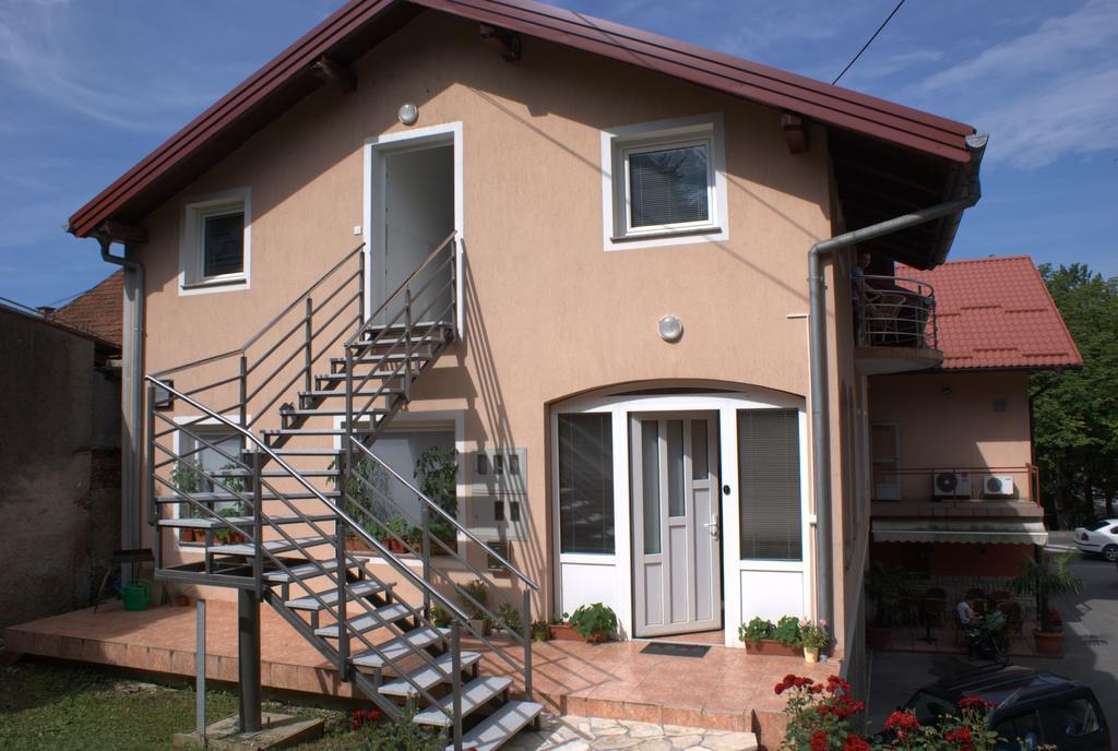 Hostel Jedvaj Krapina Εξωτερικό φωτογραφία