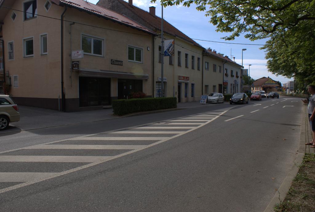 Hostel Jedvaj Krapina Εξωτερικό φωτογραφία