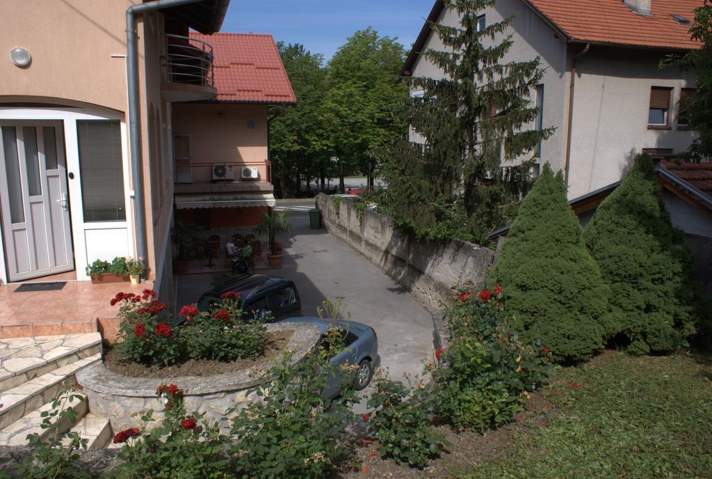 Hostel Jedvaj Krapina Εξωτερικό φωτογραφία